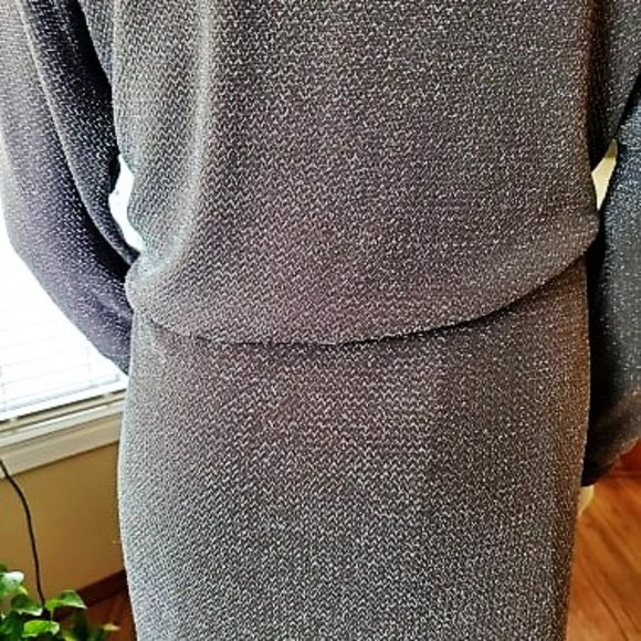 Jessica Howard Grey / Silver Shimmery Dress - Picture 5 of 9